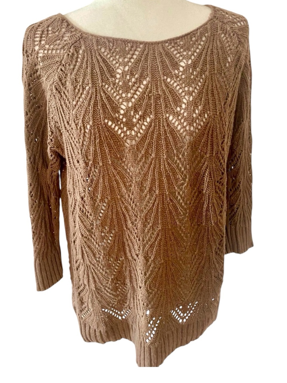 St. John’s Bay Open Knit Pointelle Sweater M Taupe Ramie Cotton Boat Neck
